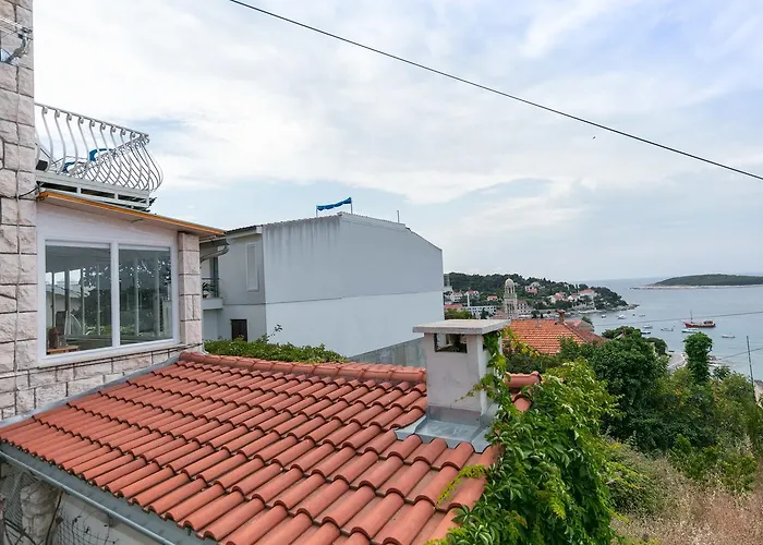 Apartment Bellevue Hvar *
