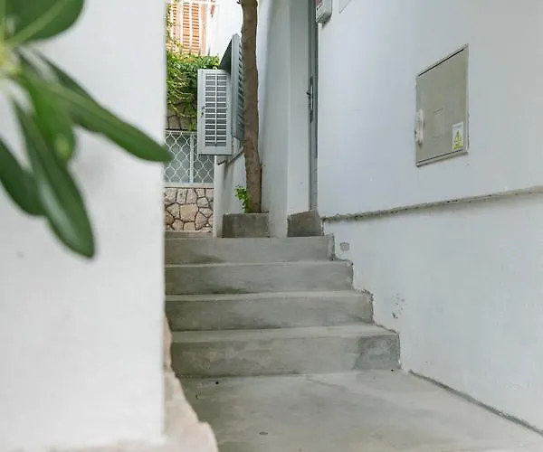 Bellevue Hvar Apartment *