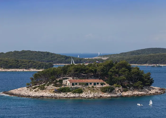 Bellevue Hvar * Хвар